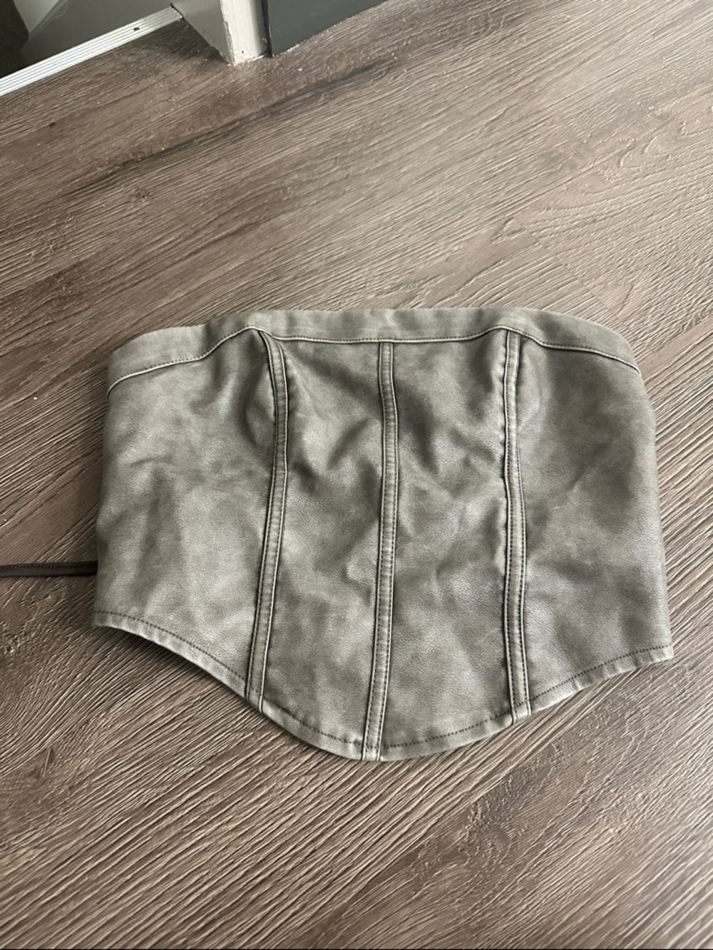 SHEIN Grey Strapless Faux-Leather Corset Crop Top